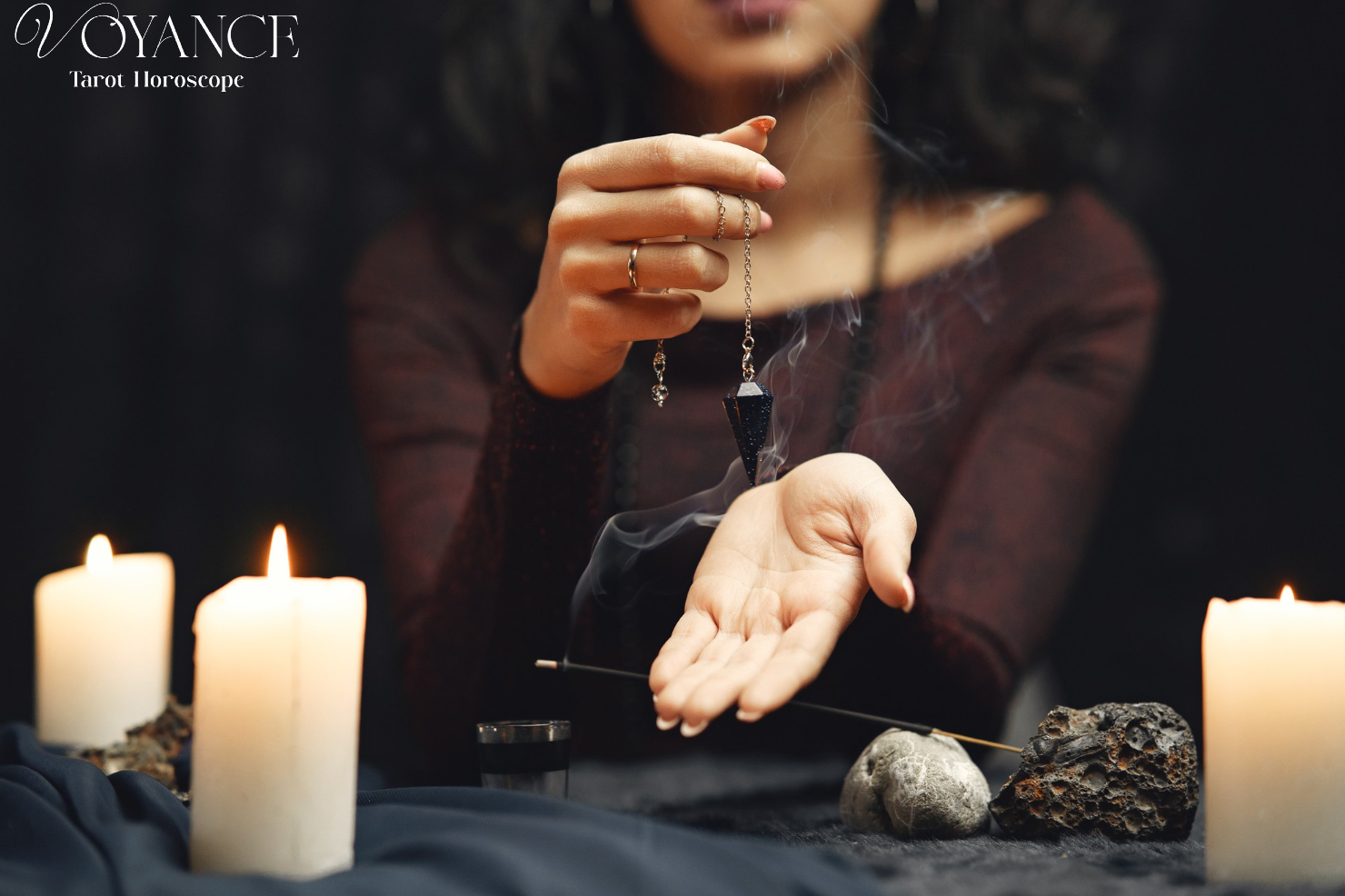 Quels sont les signes qu'on est médium ? 5 Personne ressentant ses facultés médiumniques, clairvoyance et empathie