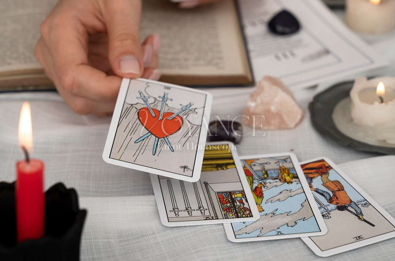 Quel tarot pour l'amour ? Méthode de tirage du tarot pour les questions amoureuses — 5 cartes